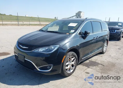 2019 Chrysler Pacifica Touring L Plus z USA, uszkodzony, nr VIN 2C4RC1EG4KR575317